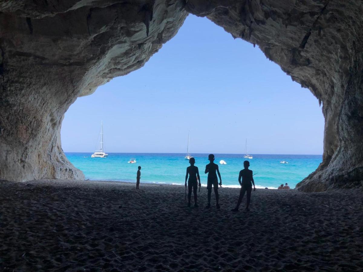 Appartamenti Le Conchiglie E Le Stelle Marine Cala Gonone Εξωτερικό φωτογραφία