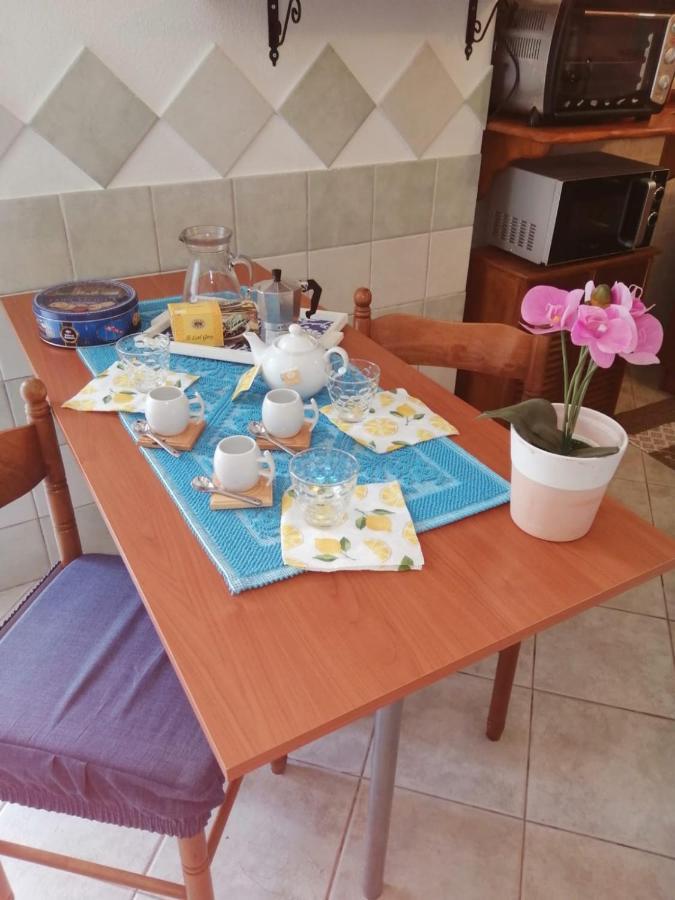 Appartamenti Le Conchiglie E Le Stelle Marine Cala Gonone Εξωτερικό φωτογραφία