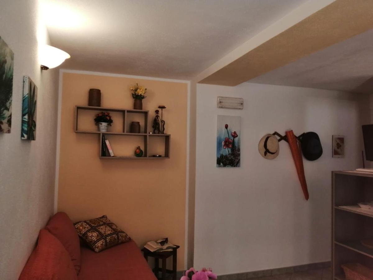 Appartamenti Le Conchiglie E Le Stelle Marine Cala Gonone Εξωτερικό φωτογραφία