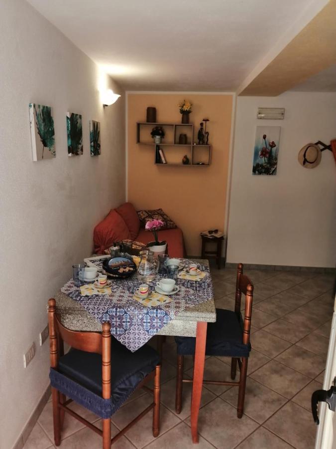 Appartamenti Le Conchiglie E Le Stelle Marine Cala Gonone Εξωτερικό φωτογραφία